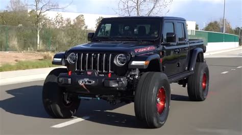 Jeep Gladiator Demon Destroys Mud Tires