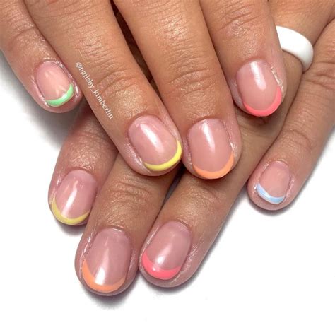 Ide Nail Art Untuk Kuku Pendek Yang Simple Dan Cantik