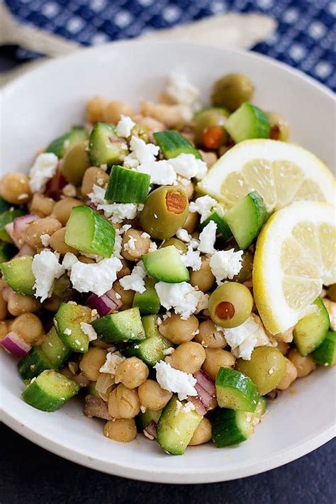 Greek Chickpea Salad With Feta And Cucumber • Unicorns In The Kitchen