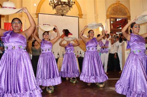 Festival De La Vendimia De Ica Todo Lo Que Debes Saber De Su