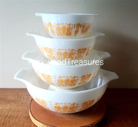 Vintage Pyrex Butterprint Mixing Bowls Pyrex Pumpkin Orange Etsy In