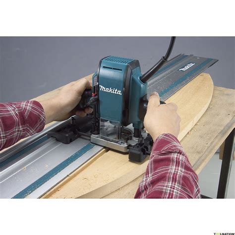 Makita Rp0900j Plunge Router 900w 8mm