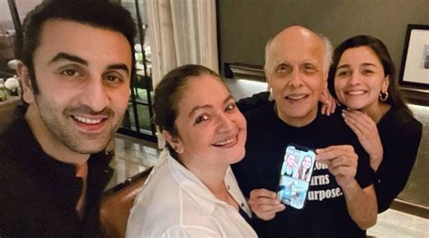 Ranbir Kapoor, Alia Bhatt join Mahesh Bhatt's birthday bash: SEO headline