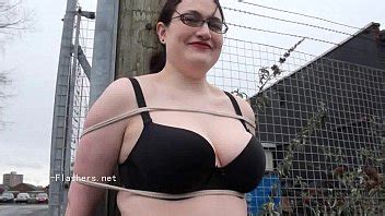 Amateur Flasher Alyss Outdoors And Chubby Exhibitionist Madster Going Nude In Pu XVIDEOS