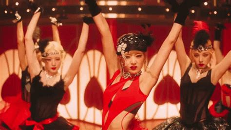 Nude By G I Dle Find Share On Giphy