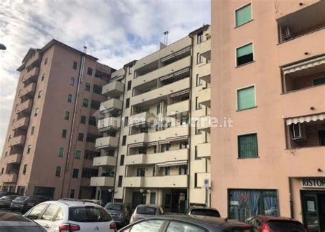 Vendita Appartamento Monza Trilocale In Via Giorgio De Chirico 4