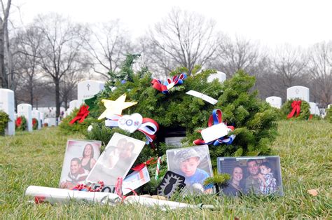 Americans Honor Veterans At Arlington National Cemetery Article The