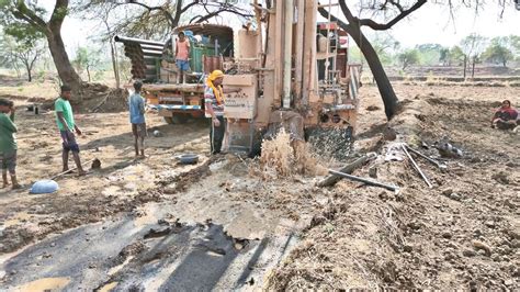 Borewell Drilling 10 Hp मोटर सिर्फ 60 फिट में Amazing Video From Mrs