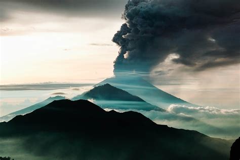 Wulkany Na Bali Jest Si Czego Ba Wybuch Wulkanu Na Bali