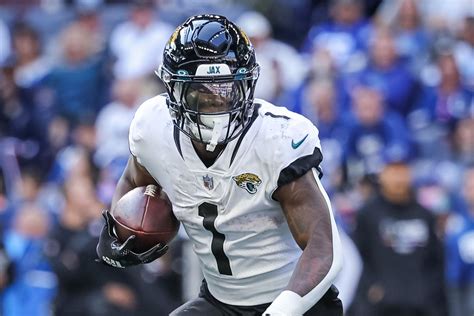 Travis Etienne Fantasy Advice Start Or Sit The Jaguars RB In Week 7