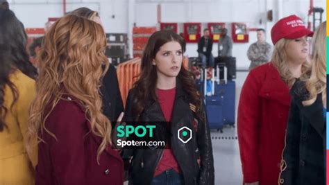 The Leather Jacket With Patches Of Beca Anna Kendrick In Pitch