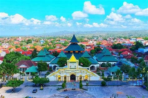 Yuk Kunjungi 5 Wisata Sejarah Dan Religi Di Sumenep Madura Ada Salah