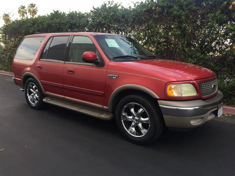 Used 2002 Ford Expedition Eddie Bauer at City Cars Warehouse INC