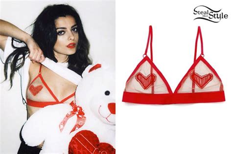 Mode Mission Slink Bebe Rexha In Lingerie Sculpture Etat Beaucoup