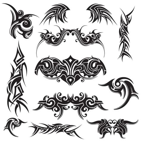 Set de tatuajes tribales abstractos en negro sobre un fondo blanco ...