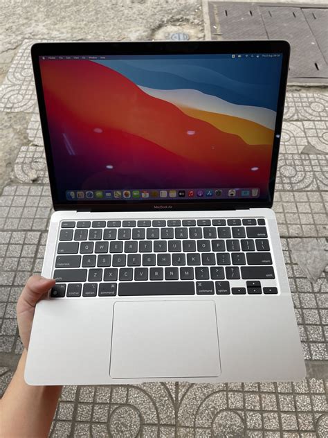 SG - Macbook Air M1 16/256 keng -> giá tốt | theNEXTvoz