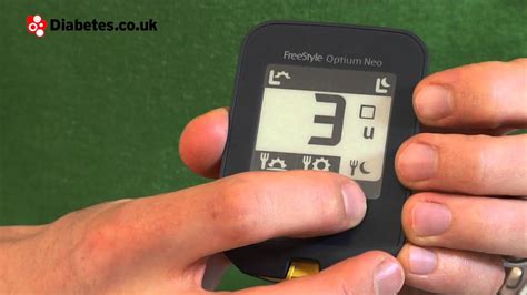 FreeStyle Optium Neo Blood Glucose Meter Review YouTube