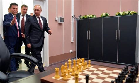 Stalemate, Zugzwang and a long Middle Game : r/UkraineConflict