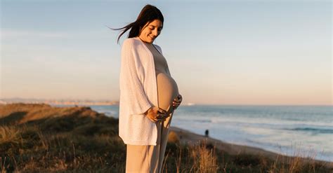 5 Simple Ways To Manage Your Pregnancy Stress