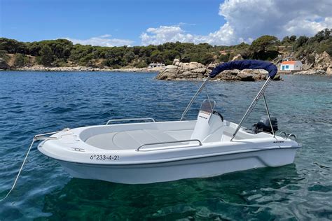 Alquilar Barca Sin Titulación Remus 450 Palamós Boats