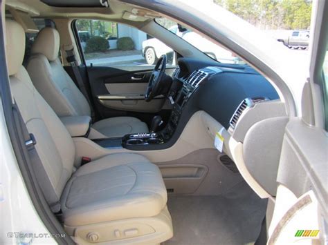 Cashmere Interior 2011 GMC Acadia Denali Photo #44960789 | GTCarLot.com