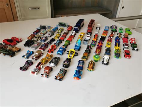 Hot Wheels Sammlung Gebraucht in Ehrendingen für CHF 40 mit Lieferung auf Ricardo kaufen