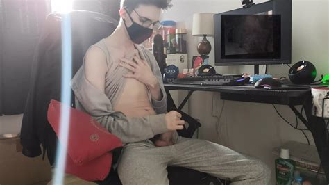 Jerking Off While Watching Gay Porn On My Computer French Twink Porn XHamster
