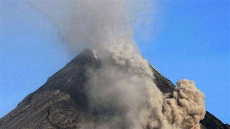 Vulkan Mayon Vor Dem Ausbruch