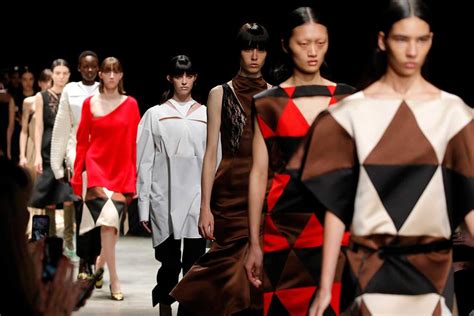 London Fashion Week Goes Digital For Merged Mens And Womens Event