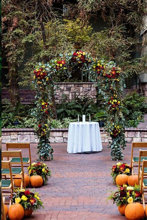 Isle Decorations Floral Pumpkin