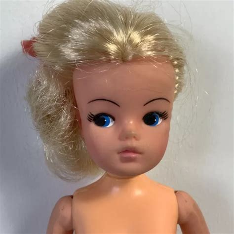 Vintage 1970s Pedigree Sindy Doll Active Ballerina Blonde Hair 2 Gen