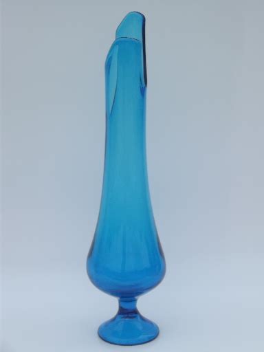 Viking Epic Line Tall Aqua Blue Vase Mid Century Modern Art Glass