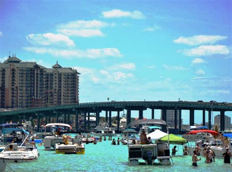 Visit Crab Island Destin | My Crab Island Rentals, Tours & Things To Do