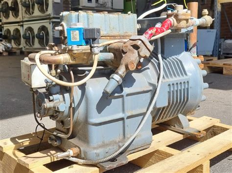Used DWM D9RS-1500-EWM-000 semi-hermetic reciprocating compressor - HOS BV
