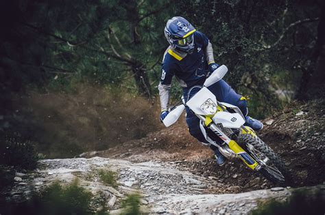 Motorrad Vergleich Husqvarna Te I Vs Ktm Enduro R