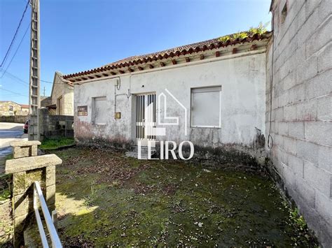 Casa Para Reformar Con Terreno De 1200 M2 Vilanova