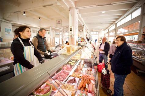 Coronavirus Les Trois March S De Cannes Rouvrent Ce Samedi Avec Des