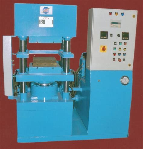 Pillar Type Automatic Rubber Molding Hydraulic Press At Rs 500000