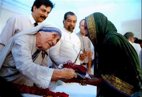 La Storia Di Madre Teresa In Foto Focusit