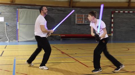 Combat De Sabres Lasers à Lacadémie Jedi Solaris Et Tenebris Youtube