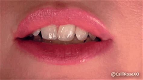 Biting Gummy Bears With My Sharp Teeth Hd Wmv Calli Rose Fetish Clips