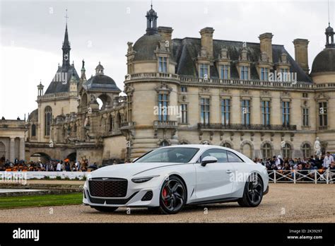 Bentley Mulliner Batur During The 6th Edition Of The Chantilly Arts