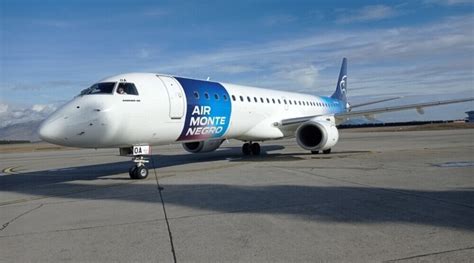 Air Montenegro Let Lion Podgorica Otkazan Zbog Udara Ptice Adria TV