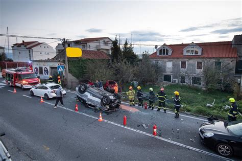 U teškoj prometnoj nesreći poginuo dječak majka i još dvoje djece