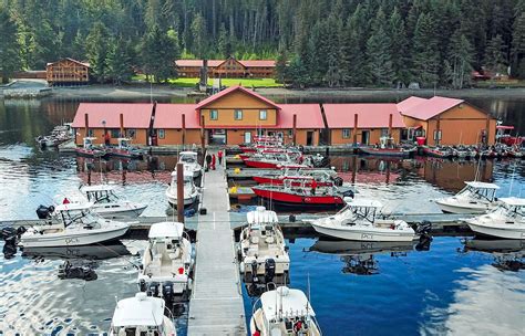 Salmon & Halibut Fishing B.C. | Queen Charlotte Lodge, Haida Gwaii ...