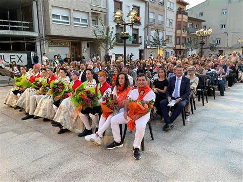 La proclamación de los Fragatinos Fragatinas y Peñeros Mayores en una