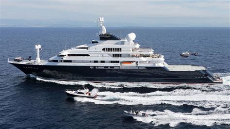 Octopus Super Yacht is like a small island in the ocean ⋆ Mega Yacht Guy