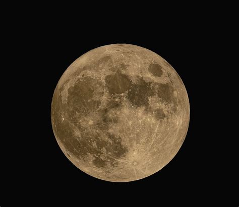 Full Moon at Night · Free Stock Photo