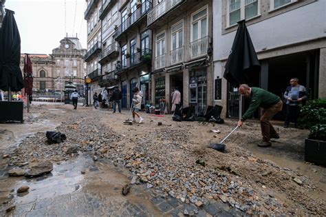 Fotogaleria Os Estragos Provocados Pelas Chuvas Intensas Na Baixa Do