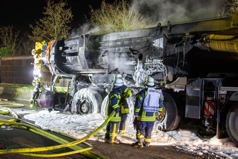 Millionenschaden Bei Brand Auf Der A Bei Merzig Blaulichtreport